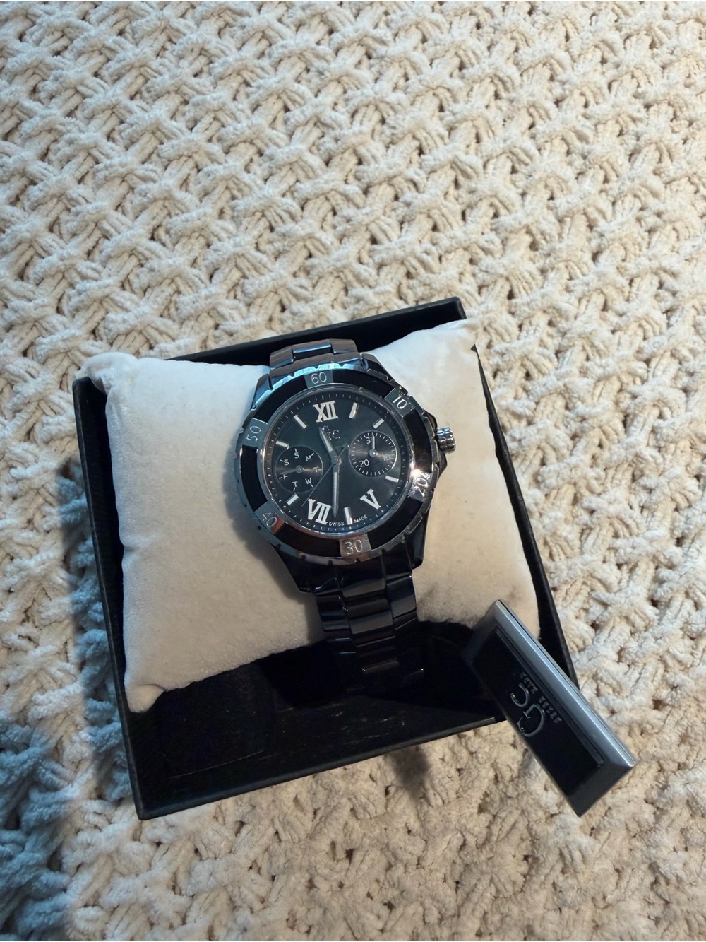 Black Ceramic Sapphire crystal Swiss made Watch - GC - Picture 2 of 3